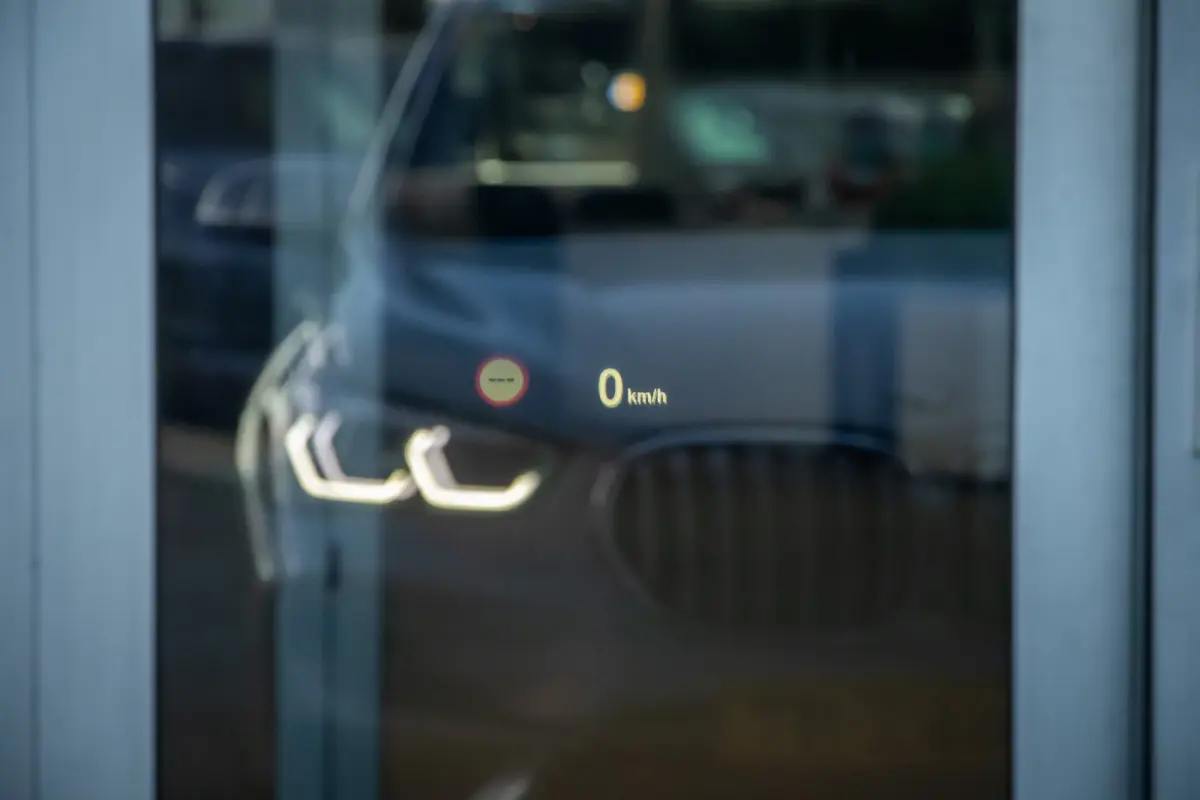 xDrive25e Business Edition Plus | Panodak | Leder | Memory | Head-up display | Elektrisch bedienbare achterklep | Navigatie | Stoelverwarming | Electrische stoelen met geheugen | Elektrisch 