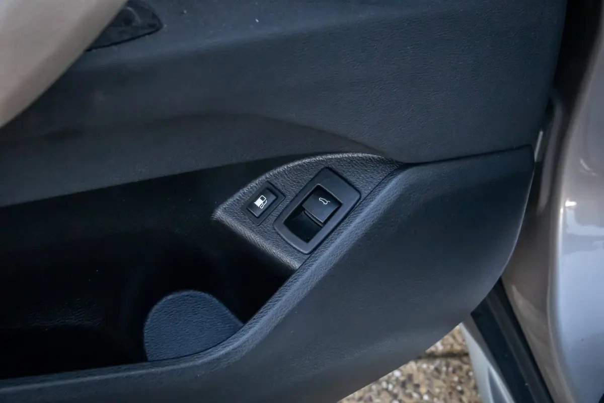 xDrive25e Business Edition Plus | Panodak | Leder | Memory | Head-up display | Elektrisch bedienbare achterklep | Navigatie | Stoelverwarming | Electrische stoelen met geheugen | Elektrisch 