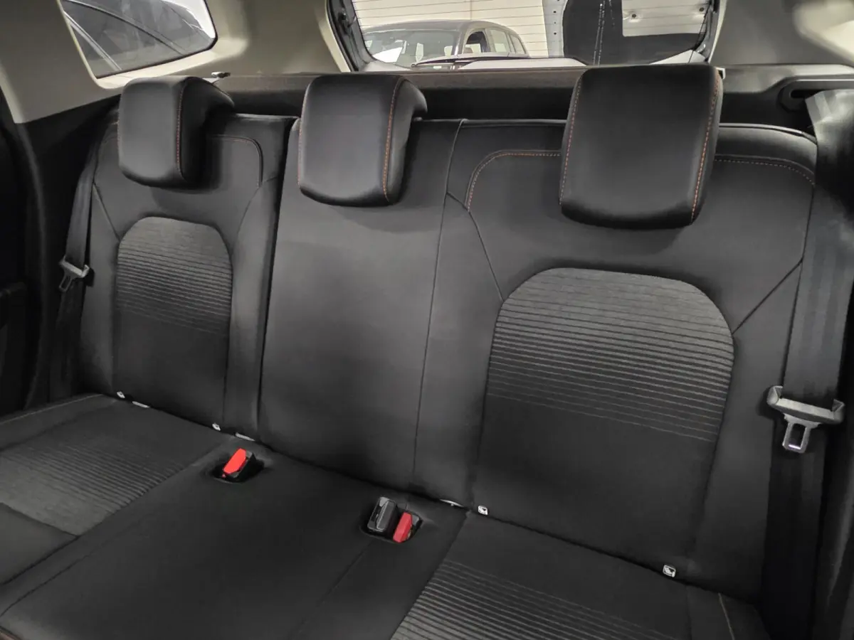 1.3 TCe Prestige Prestige – Navigatie – Camera – Climate control – Cruise control