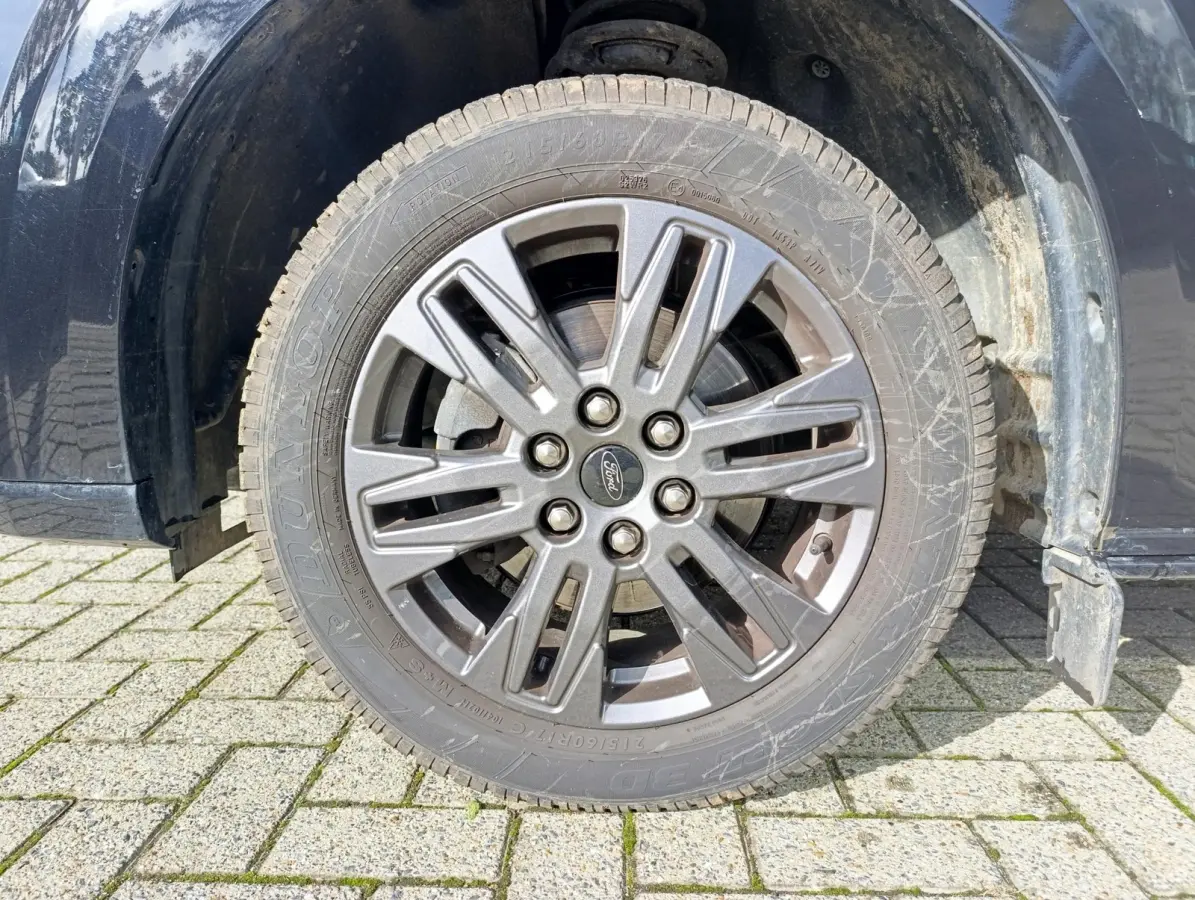 300 2.0 TDCI L1H1 Limited DC | Stoel/voorruitverwarming | Camera | Trekhaak | Climate Control | PDC V+A