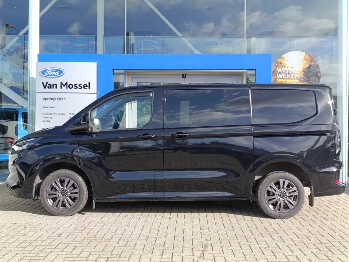 300 2.0 TDCI L1H1 Limited DC | Stoel/voorruitverwarming | Camera | Trekhaak | Climate Control | PDC V+A