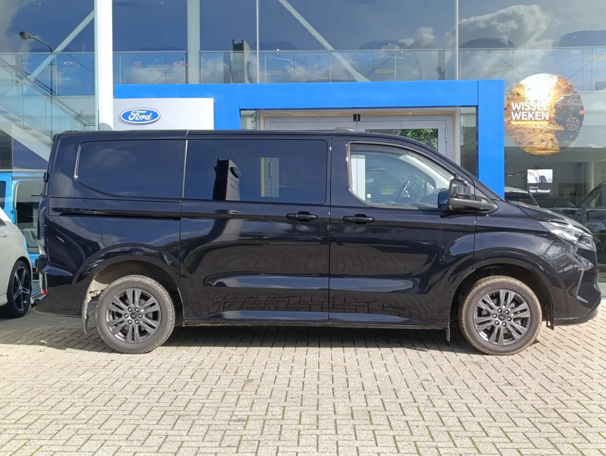 300 2.0 TDCI L1H1 Limited DC | Stoel/voorruitverwarming | Camera | Trekhaak | Climate Control | PDC V+A