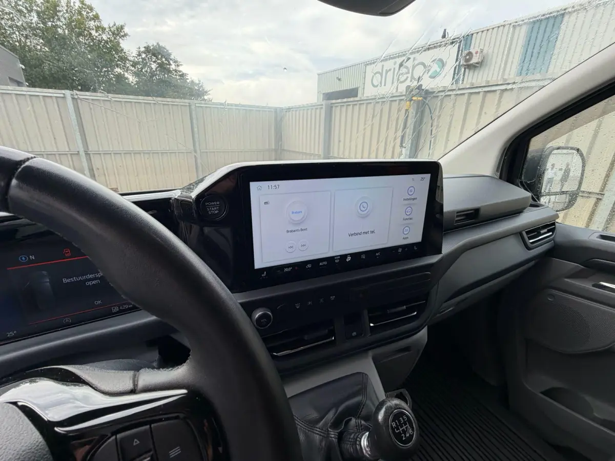 300 2.0 TDCI L1H1 Limited DC | Stoel/voorruitverwarming | Camera | Trekhaak | Climate Control | PDC V+A