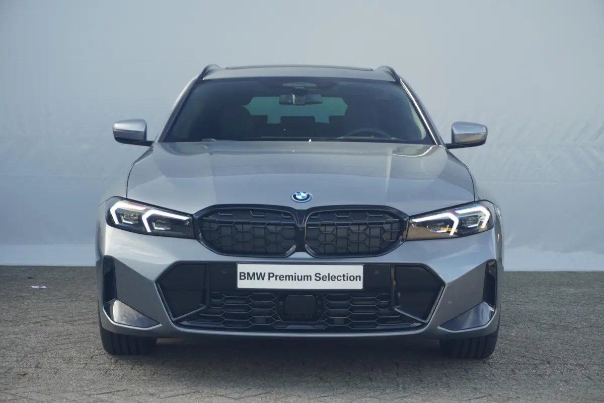 330e M Sportpakket | Comfort Pack | Innovation Pack | Harman Kardon