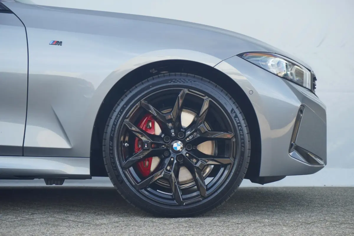 330e M Sportpakket | Comfort Pack | Innovation Pack | Harman Kardon