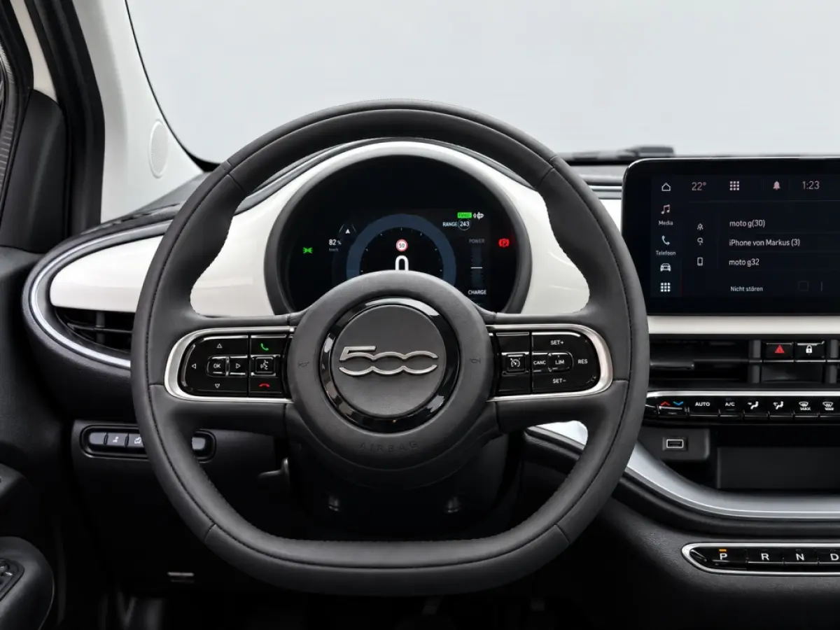 Icon 42 kWh | SOH 96% | Carplay | Climate Control | Cruise Control | Navigatie | DAB