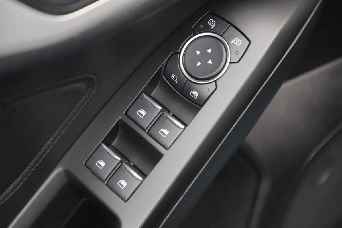 1.0 EcoBoost Trend Edition Business 101PK LMV Navigatie Carplay Android Parkeersensor