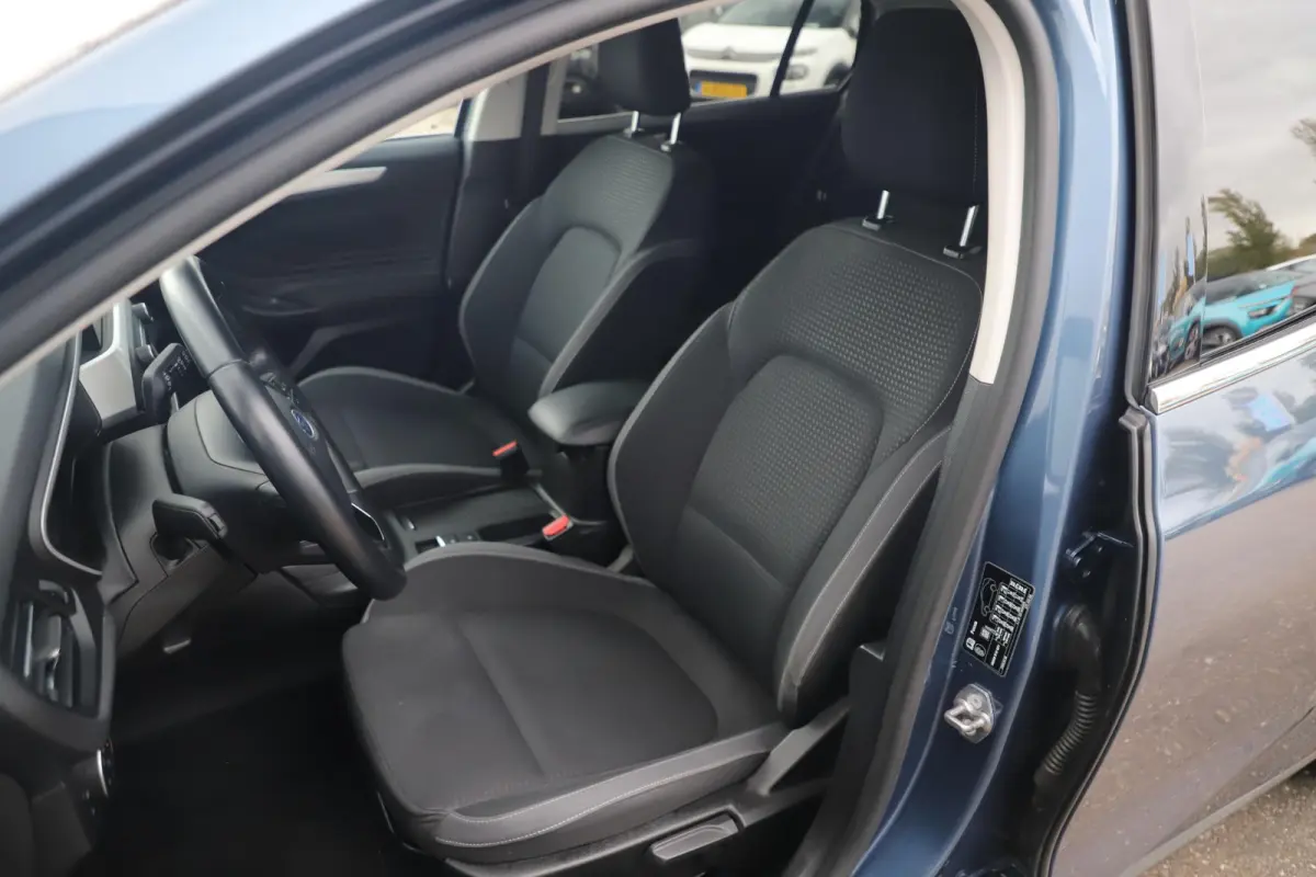 1.0 EcoBoost Trend Edition Business 101PK LMV Navigatie Carplay Android Parkeersensor