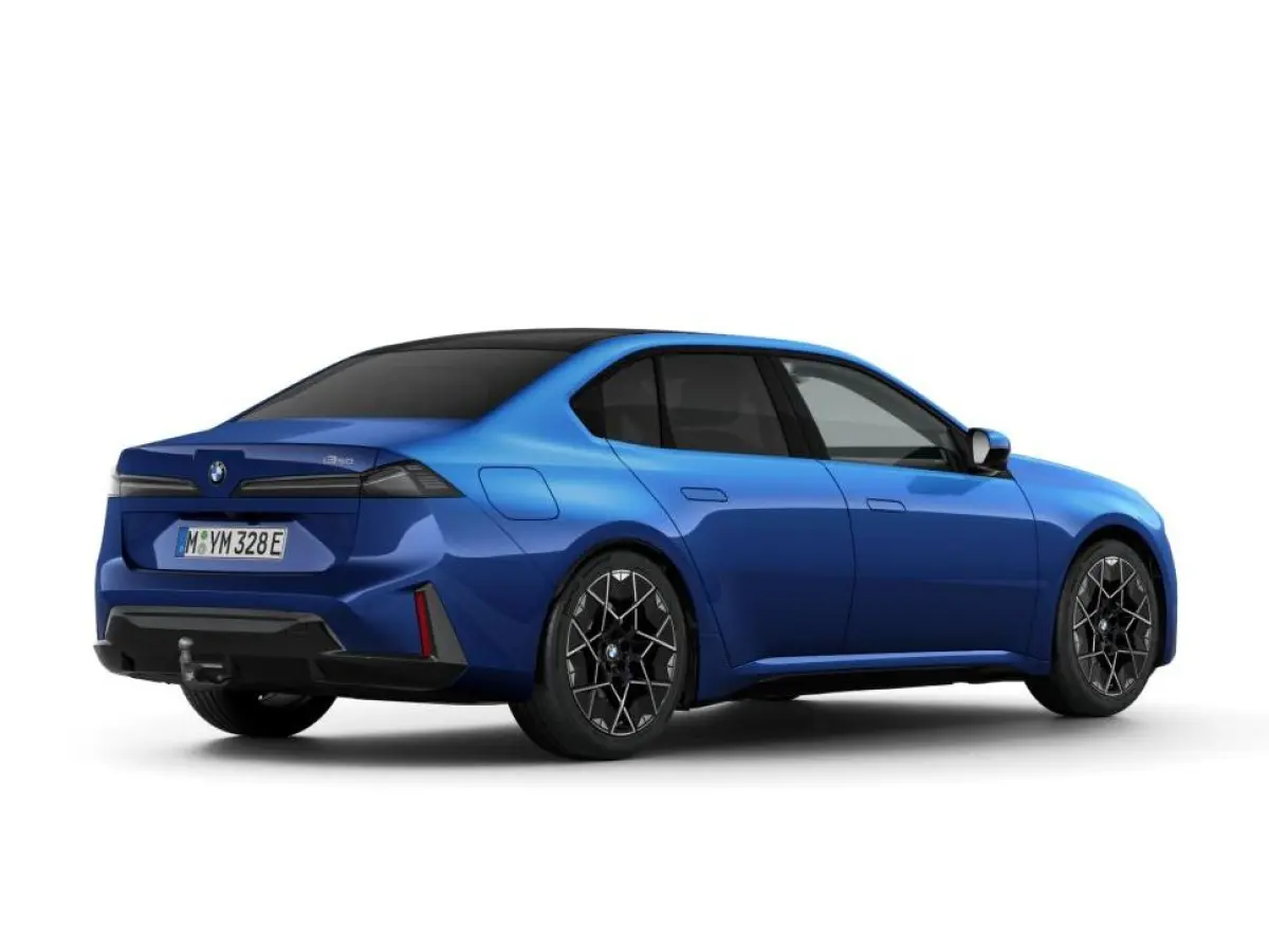 50 xDrive | First Edition | M Sportpakket | Innovation Pack | Trekhaak | Panoramadak