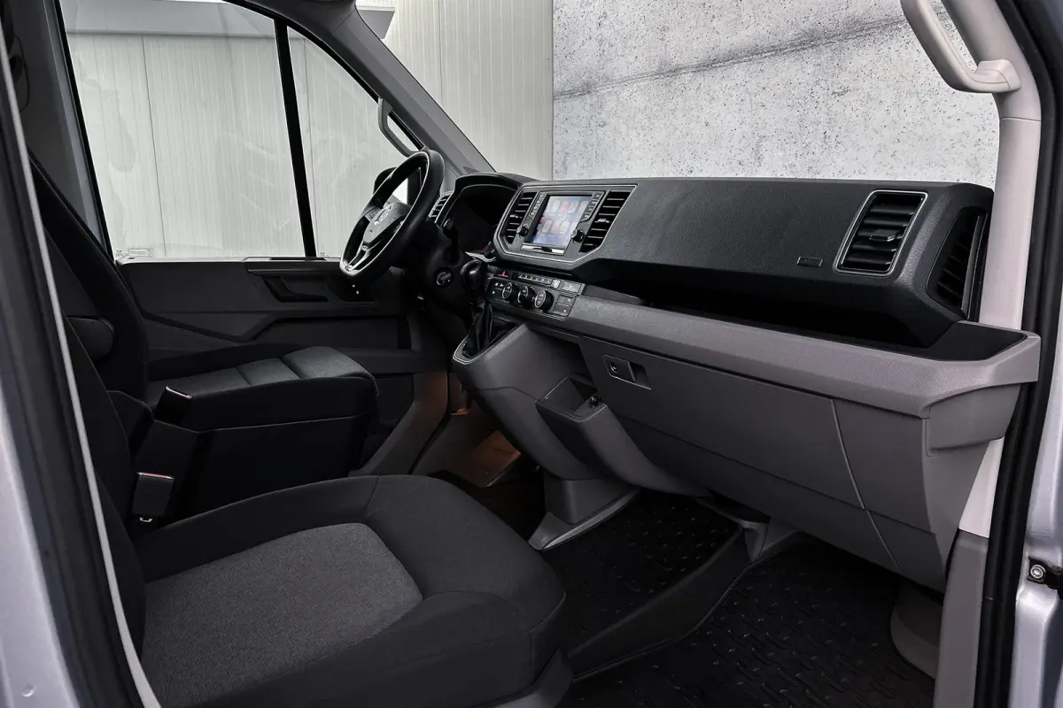 2.0 TDI DSG L3H3 Highline | Led | Trekhaak | Stoelverwarming | Adaptieve cruise control