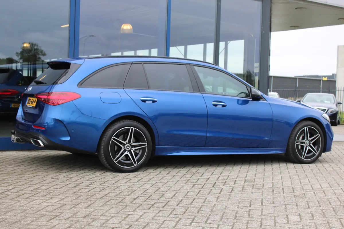 300e AMG Line NIGHT PAKKET LEDER DISTRONIC HEAD-UP KEY-LESS GO 360-CAMERA TREKHAAK