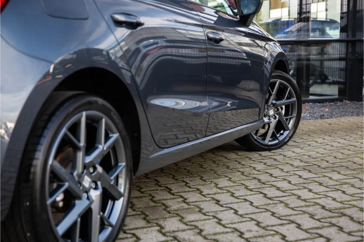 1.0 EcoTSI FR Business Connect , Adap. cruise, Achteruitrijcamera, Stoelverwarming,