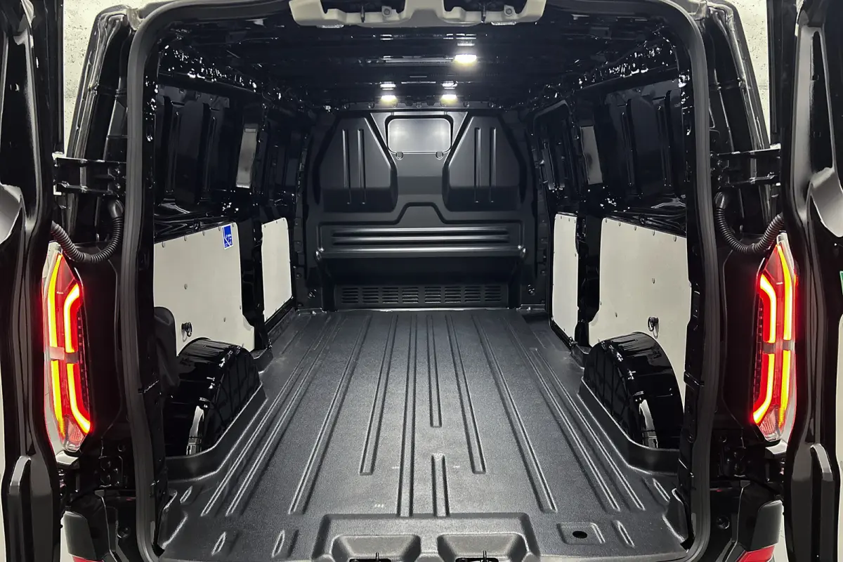 340 L2 Limited 218PK 71 kWh | Rondomzicht camera | Stoelverwarming