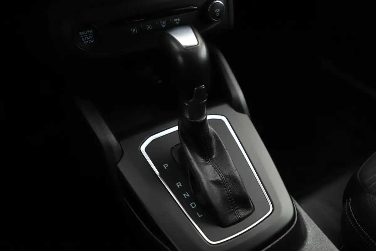 1.0 EcoBoost Hybrid Titanium 115PK Automaat LMV Navigatie Climate Cruise Control Carplay Android