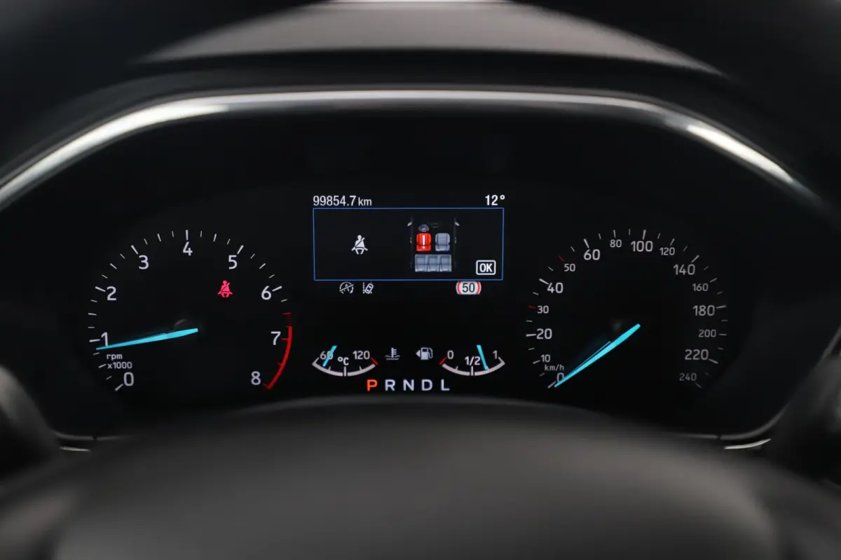 1.0 EcoBoost Hybrid Titanium 115PK Automaat LMV Navigatie Climate Cruise Control Carplay Android