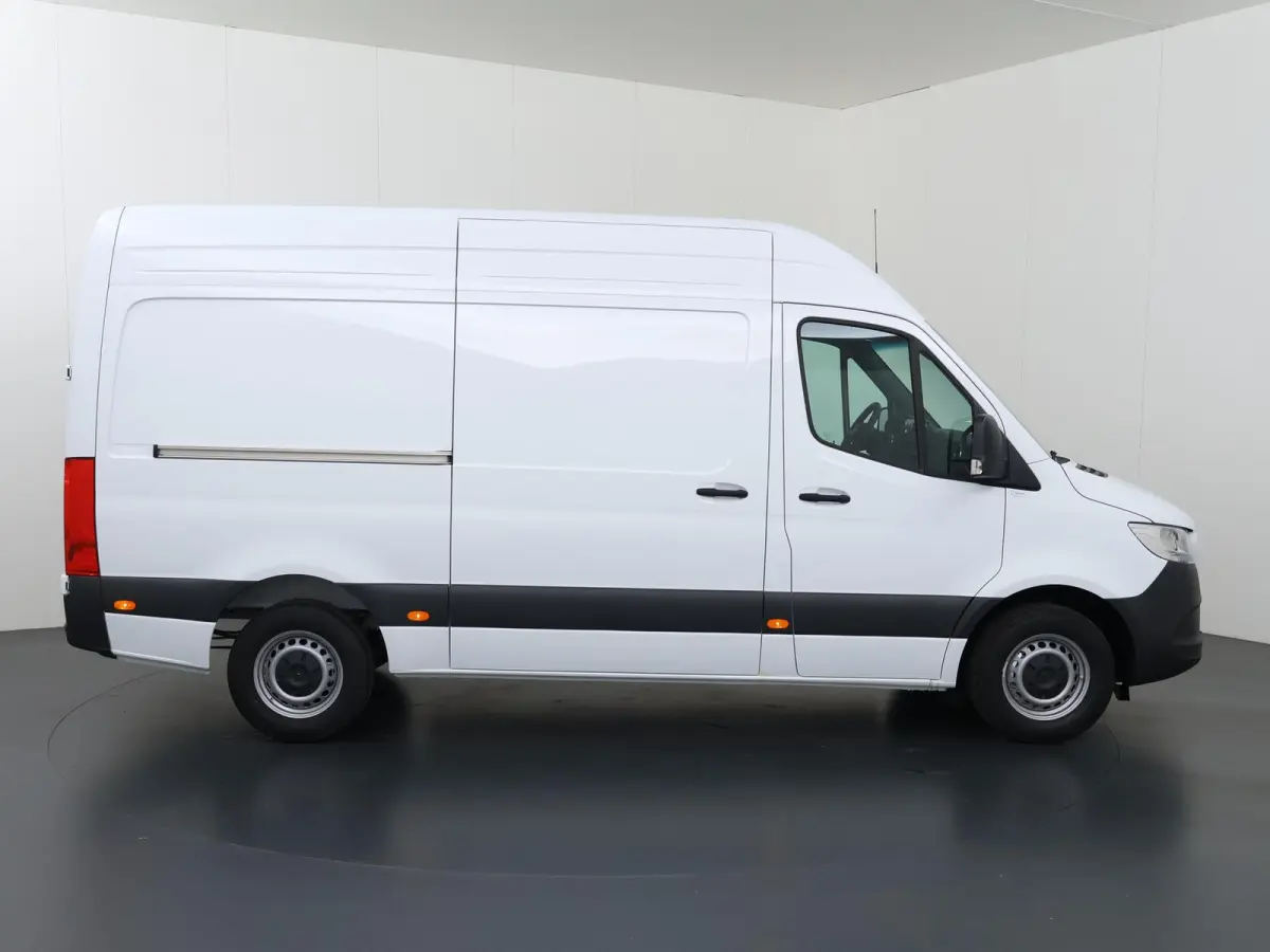 315 CDI AUT. | L2 H2 | PRO | 3500 KG. AHW | PARKEERCAMERA | 2-ZITS | APPLE CARPLAY/ANDROID AUTO |
