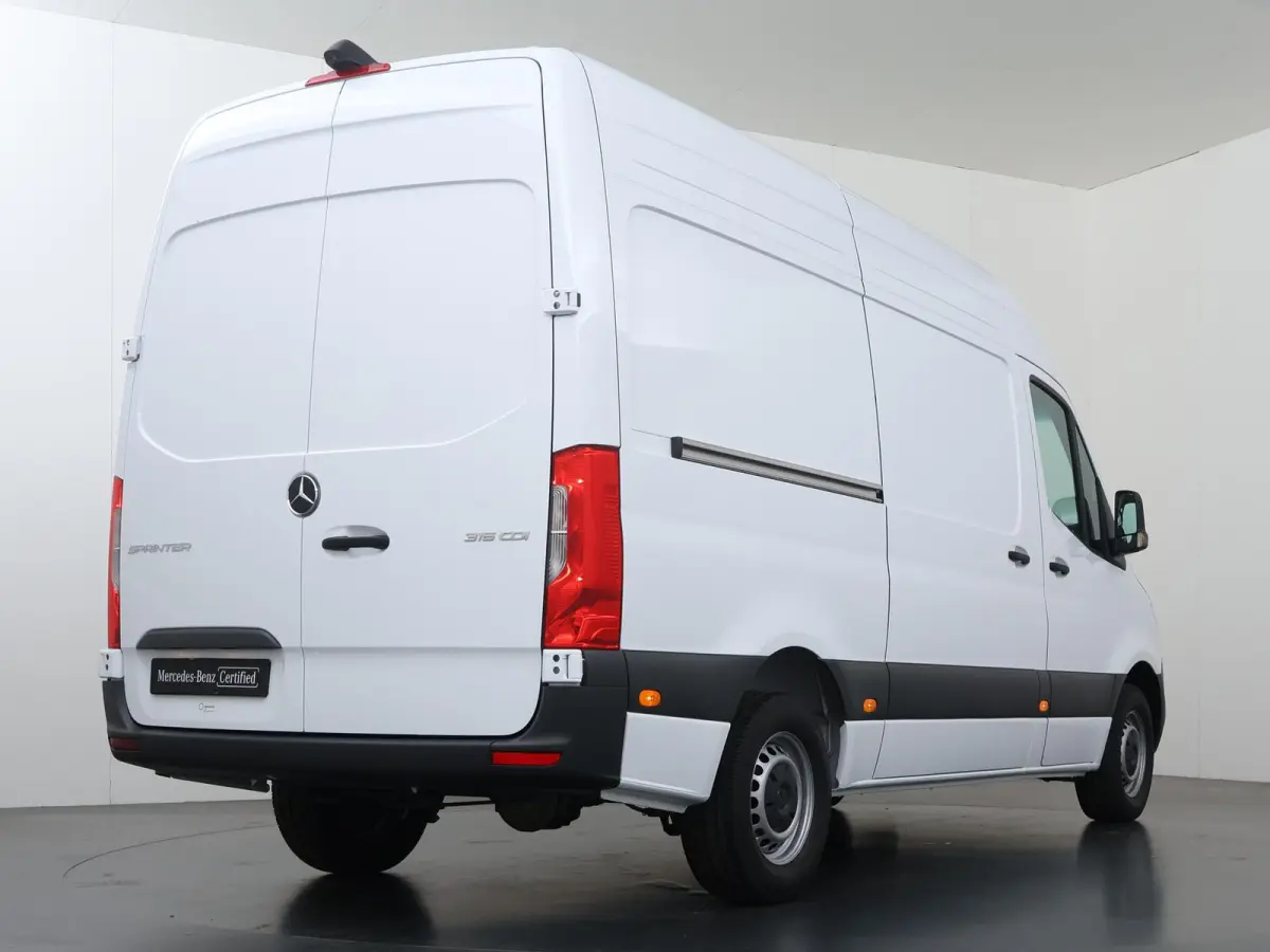 315 CDI AUT. | L2 H2 | PRO | 3500 KG. AHW | PARKEERCAMERA | 2-ZITS | APPLE CARPLAY/ANDROID AUTO |
