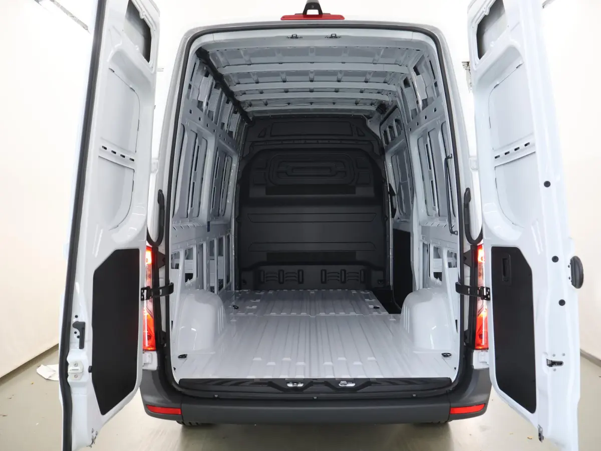 315 CDI AUT. | L2 H2 | PRO | 3500 KG. AHW | PARKEERCAMERA | 2-ZITS | APPLE CARPLAY/ANDROID AUTO |