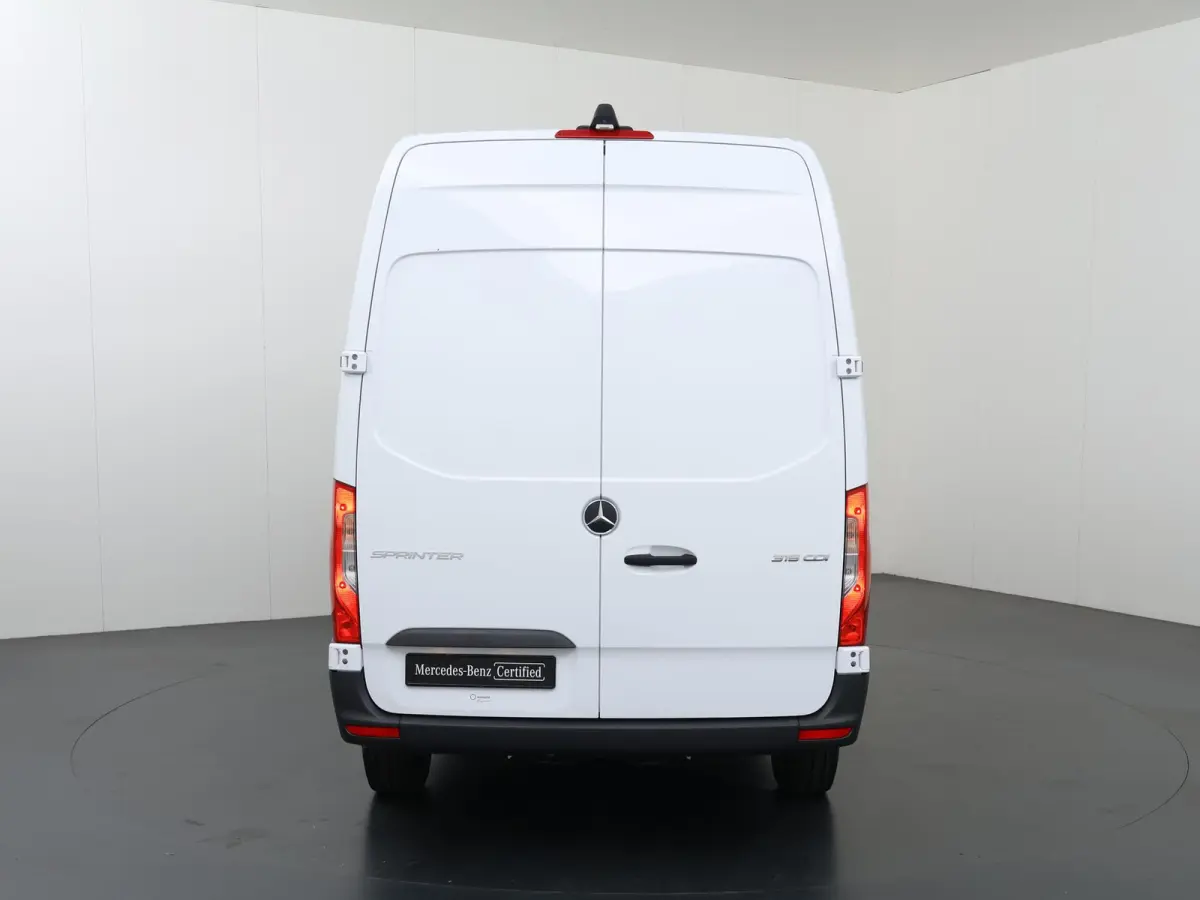 315 CDI AUT. | L2 H2 | PRO | 3500 KG. AHW | PARKEERCAMERA | 2-ZITS | APPLE CARPLAY/ANDROID AUTO |