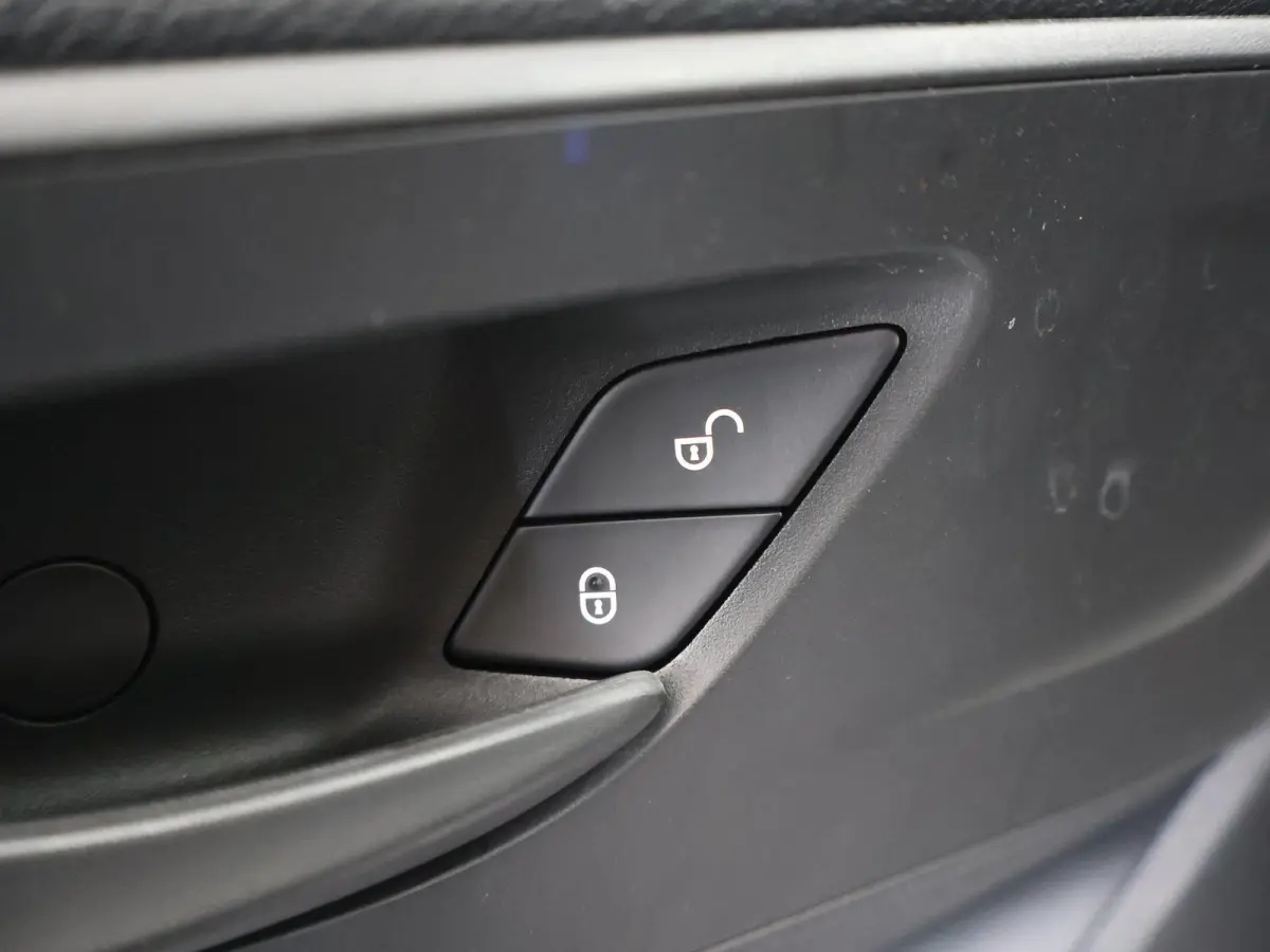 315 CDI AUT. | L2 H2 | PRO | 3500 KG. AHW | PARKEERCAMERA | 2-ZITS | APPLE CARPLAY/ANDROID AUTO |