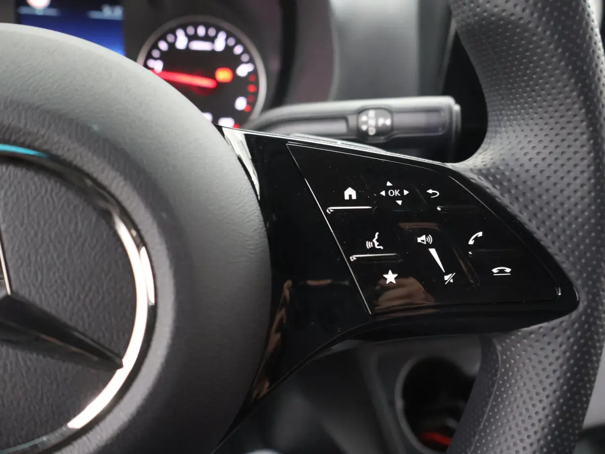 315 CDI AUT. | L2 H2 | PRO | 3500 KG. AHW | PARKEERCAMERA | 2-ZITS | APPLE CARPLAY/ANDROID AUTO |