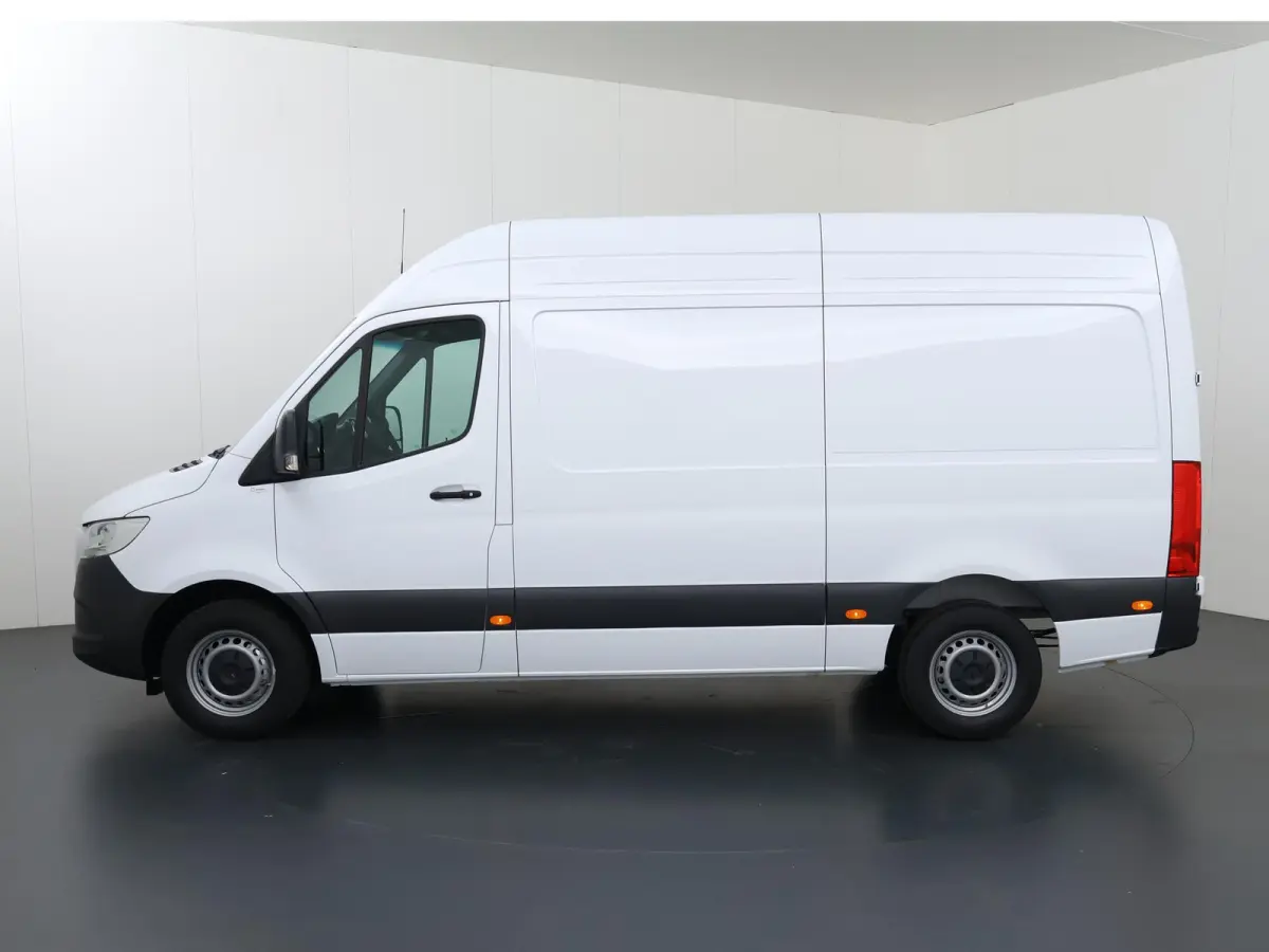 315 CDI AUT. | L2 H2 | PRO | 3500 KG. AHW | PARKEERCAMERA | 2-ZITS | APPLE CARPLAY/ANDROID AUTO |