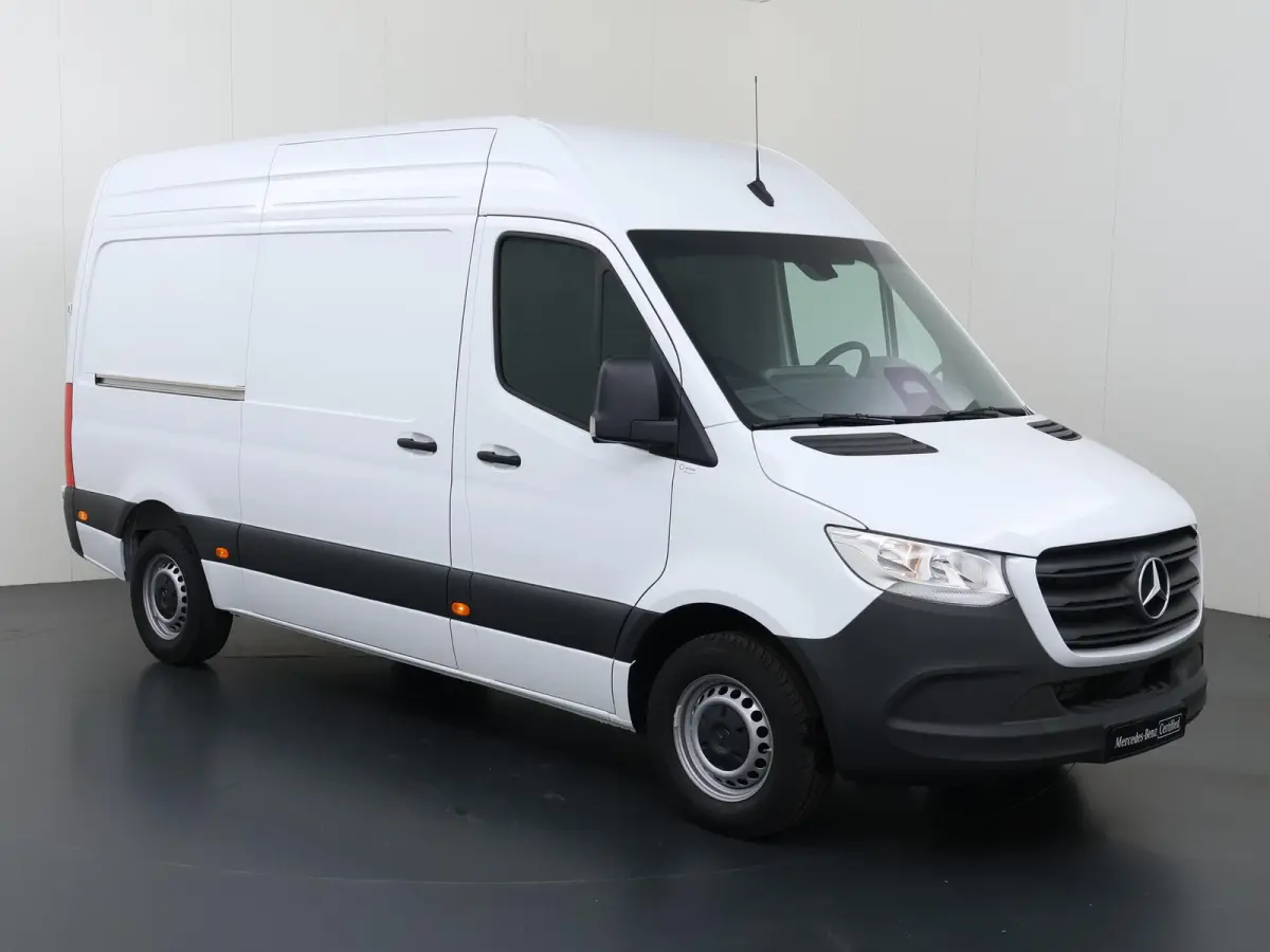 315 CDI AUT. | L2 H2 | PRO | 3500 KG. AHW | PARKEERCAMERA | 2-ZITS | APPLE CARPLAY/ANDROID AUTO |