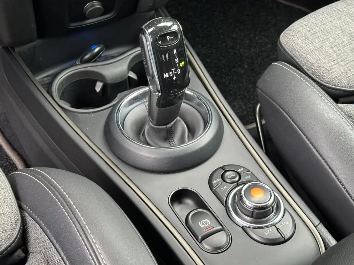 1.5 Automaat, Carplay, led, Trekhaak!