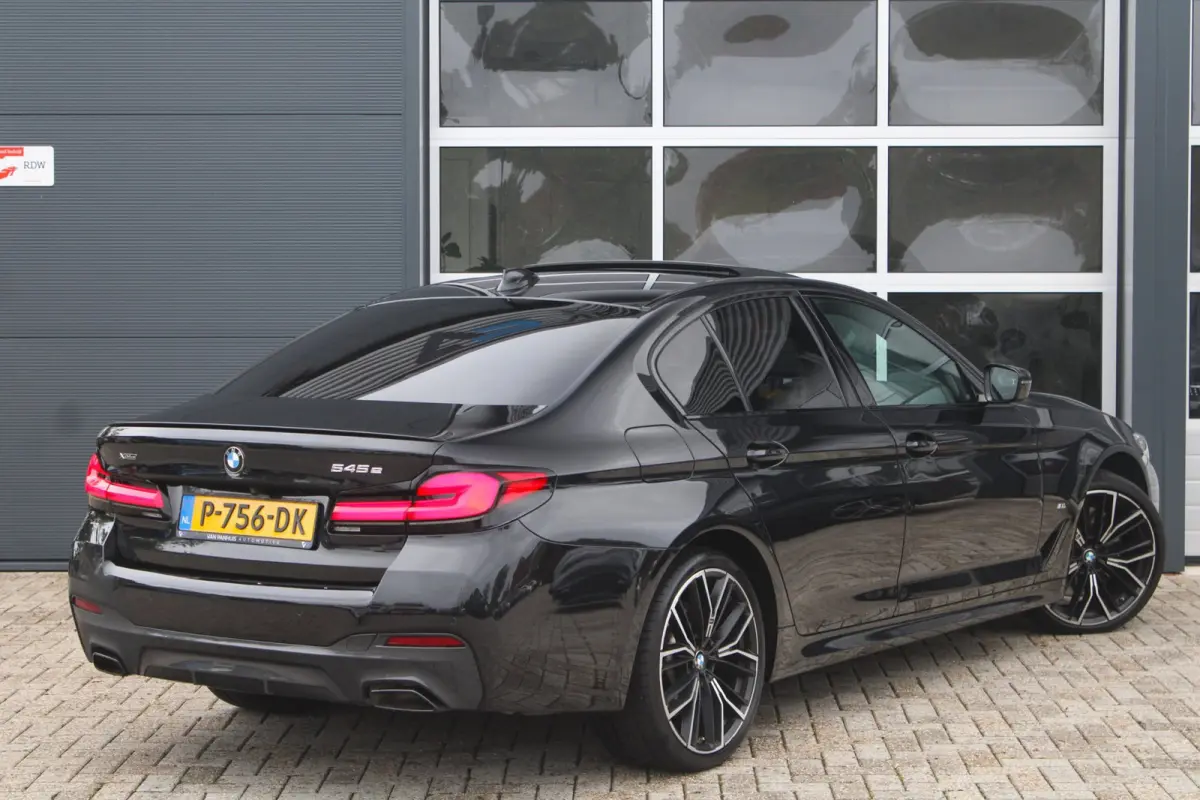 545e xDrive M-Sport Org. NL| Pano | Laser | ACC | HUD | HK | BTW