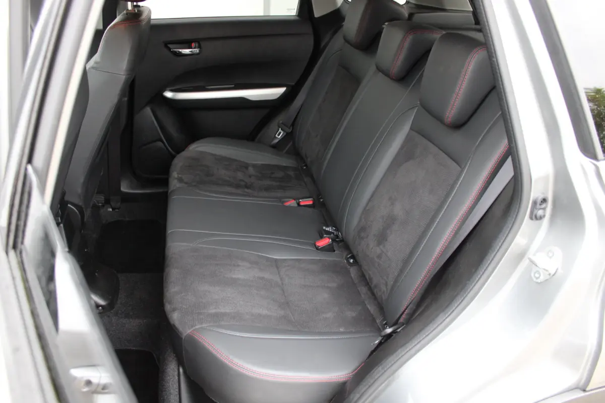 1.4 S Allgrip 4X4 / Trekhaak / Navigatie via Carplay / Alcantara / Stoelverwarming / Parkeersensoren / LED / 17'' LMV