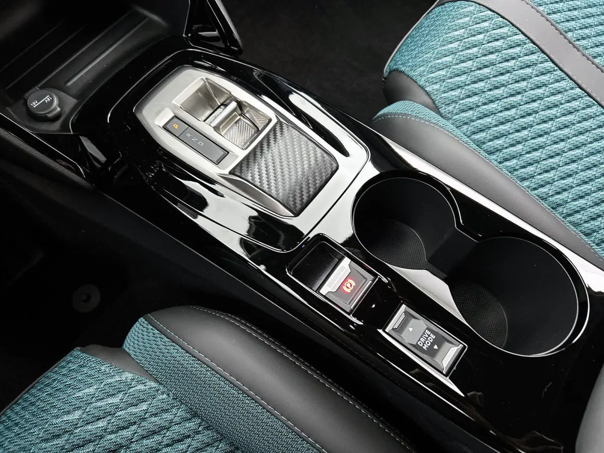 1.2 Hybrid 145pk Envy | Nefkens edition! | Voorraaddeal! | Navigatie | Adaptive cruise control | Keyless | Camera v+a