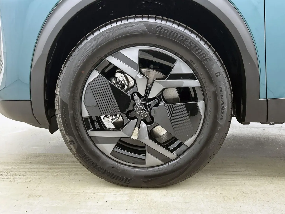 1.2 Hybrid 145pk Envy | Nefkens edition! | Voorraaddeal! | Navigatie | Adaptive cruise control | Keyless | Camera v+a
