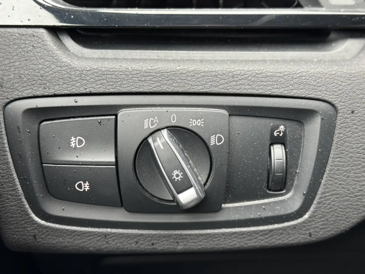 sDrive18i Executive | Navigatie | Camera | Leder