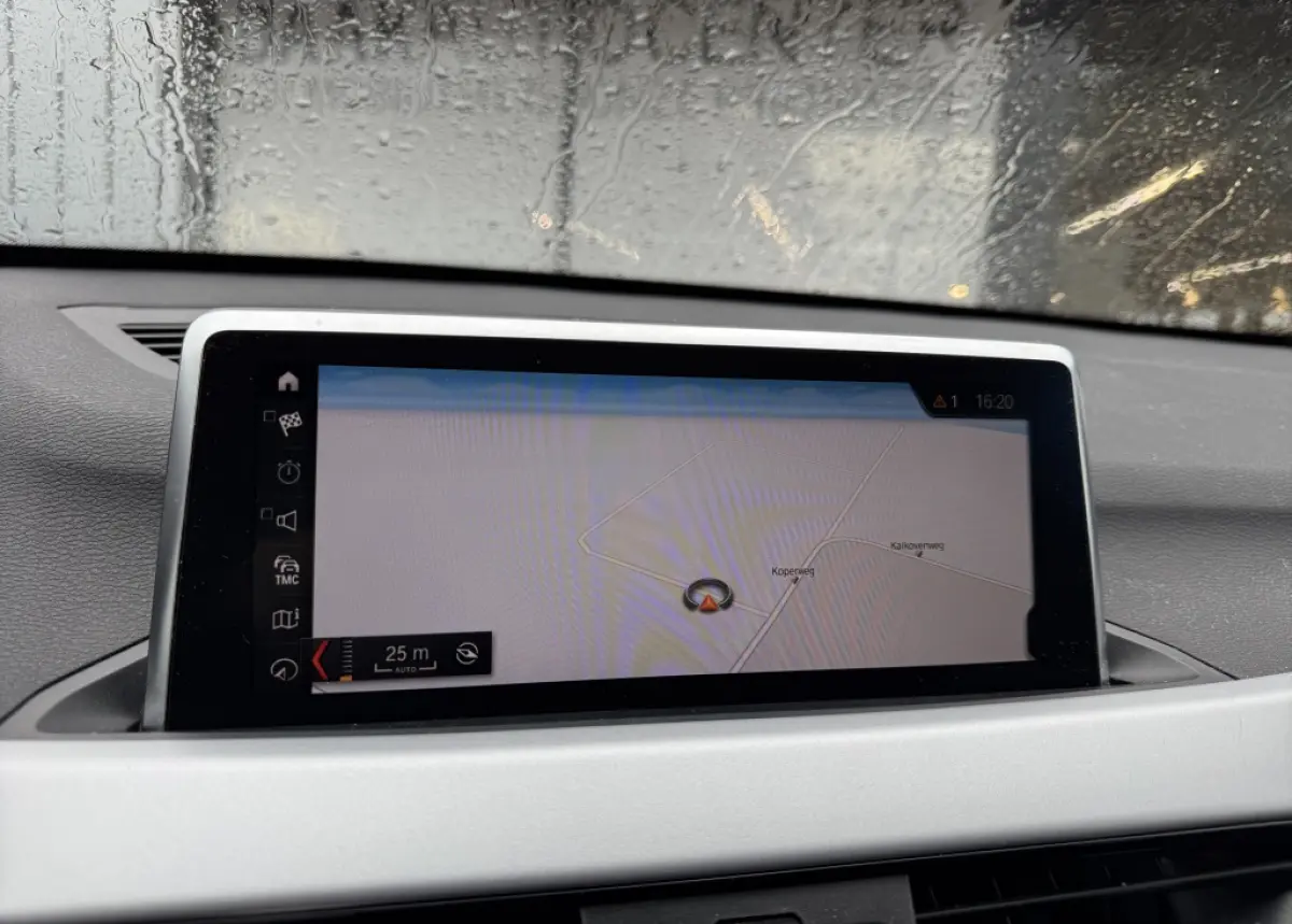 sDrive18i Executive | Navigatie | Camera | Leder