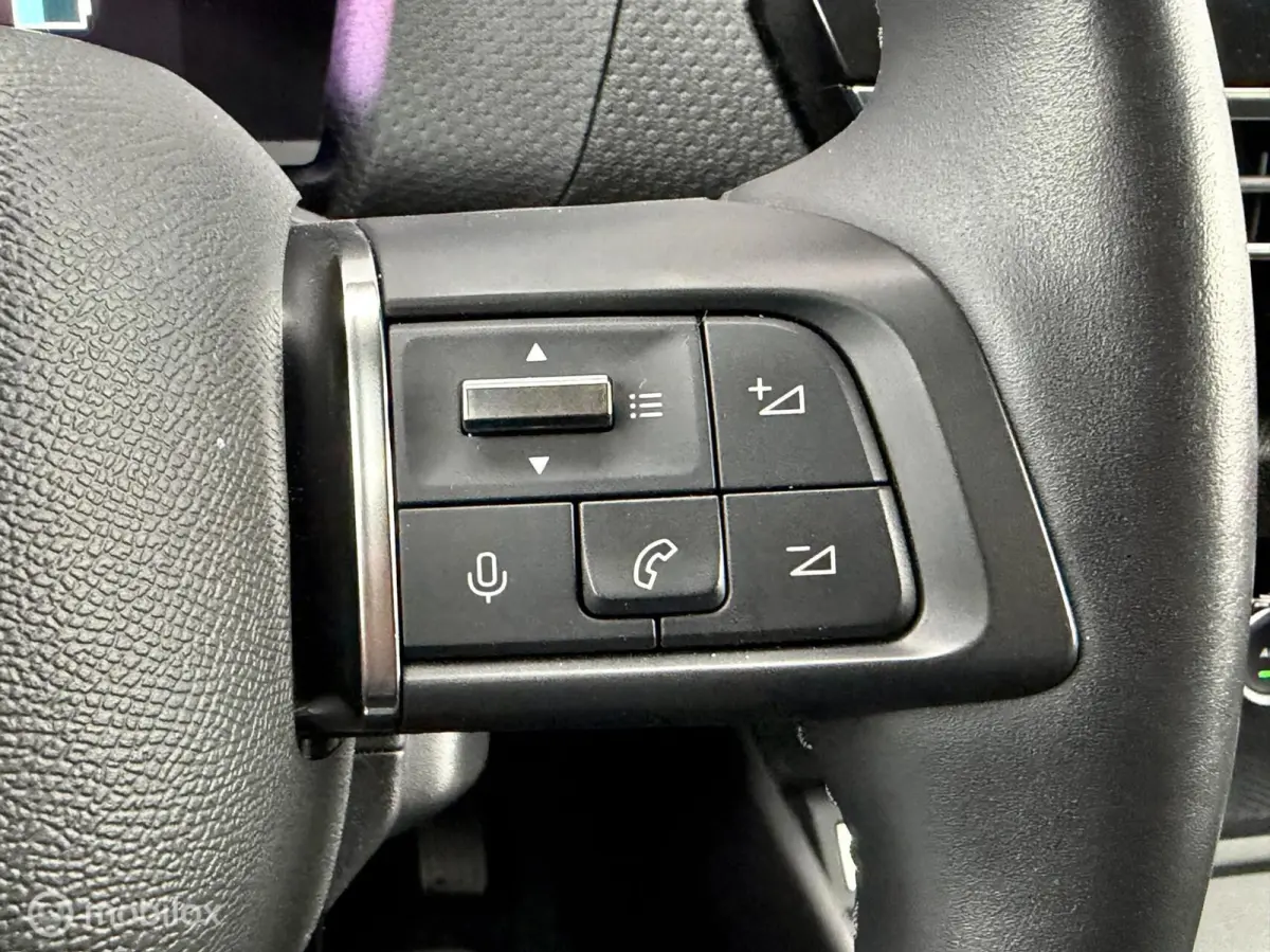 Shine 50 kWh I Leder I Camera I Navi I