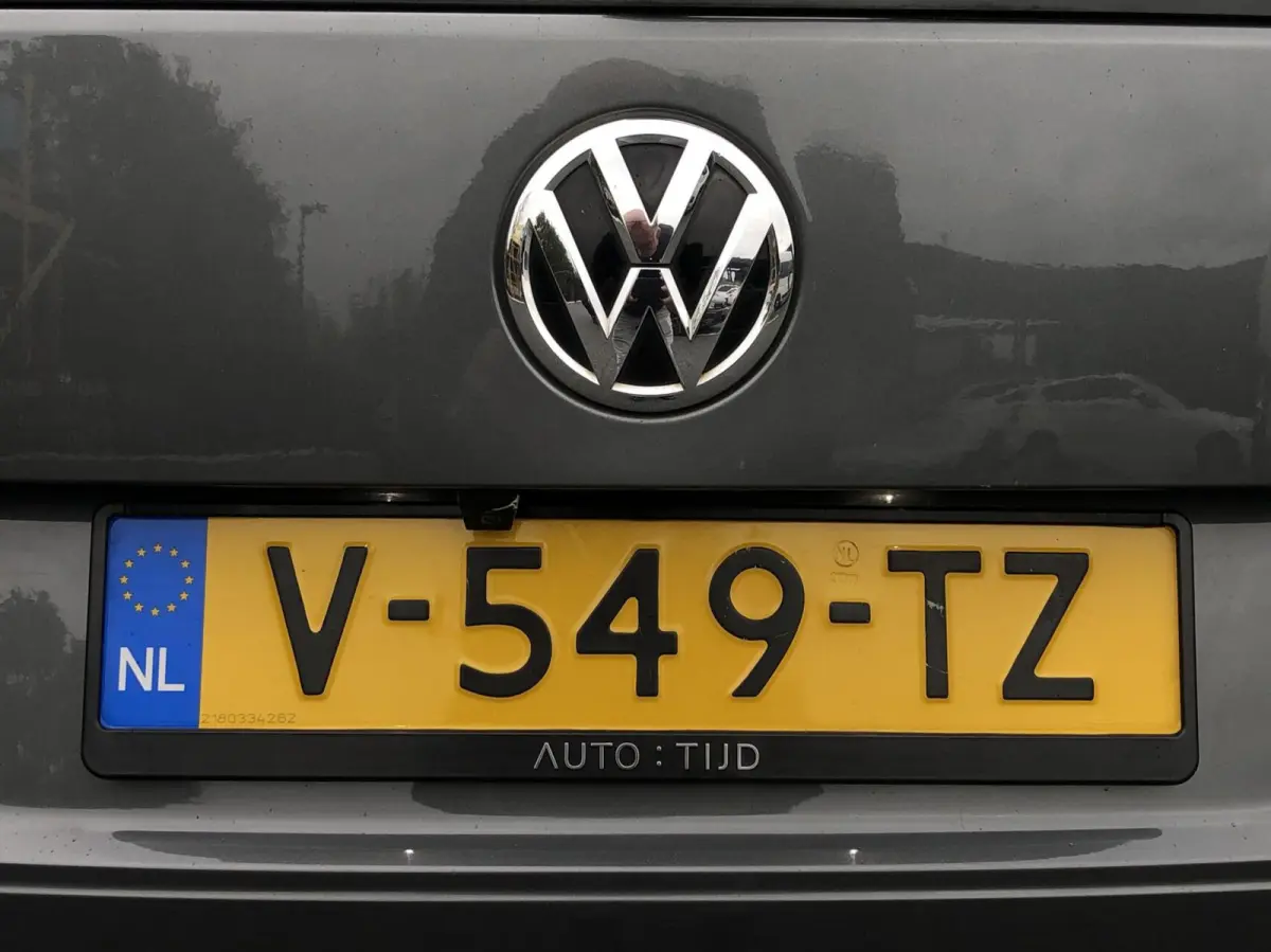 1.0 TSI Comfortline, AIRCO, CRUISE, 5 PERSOONS, LM VELGEN, PDC, DAB+, LEER