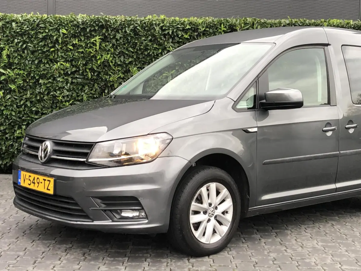 1.0 TSI Comfortline, AIRCO, CRUISE, 5 PERSOONS, LM VELGEN, PDC, DAB+, LEER