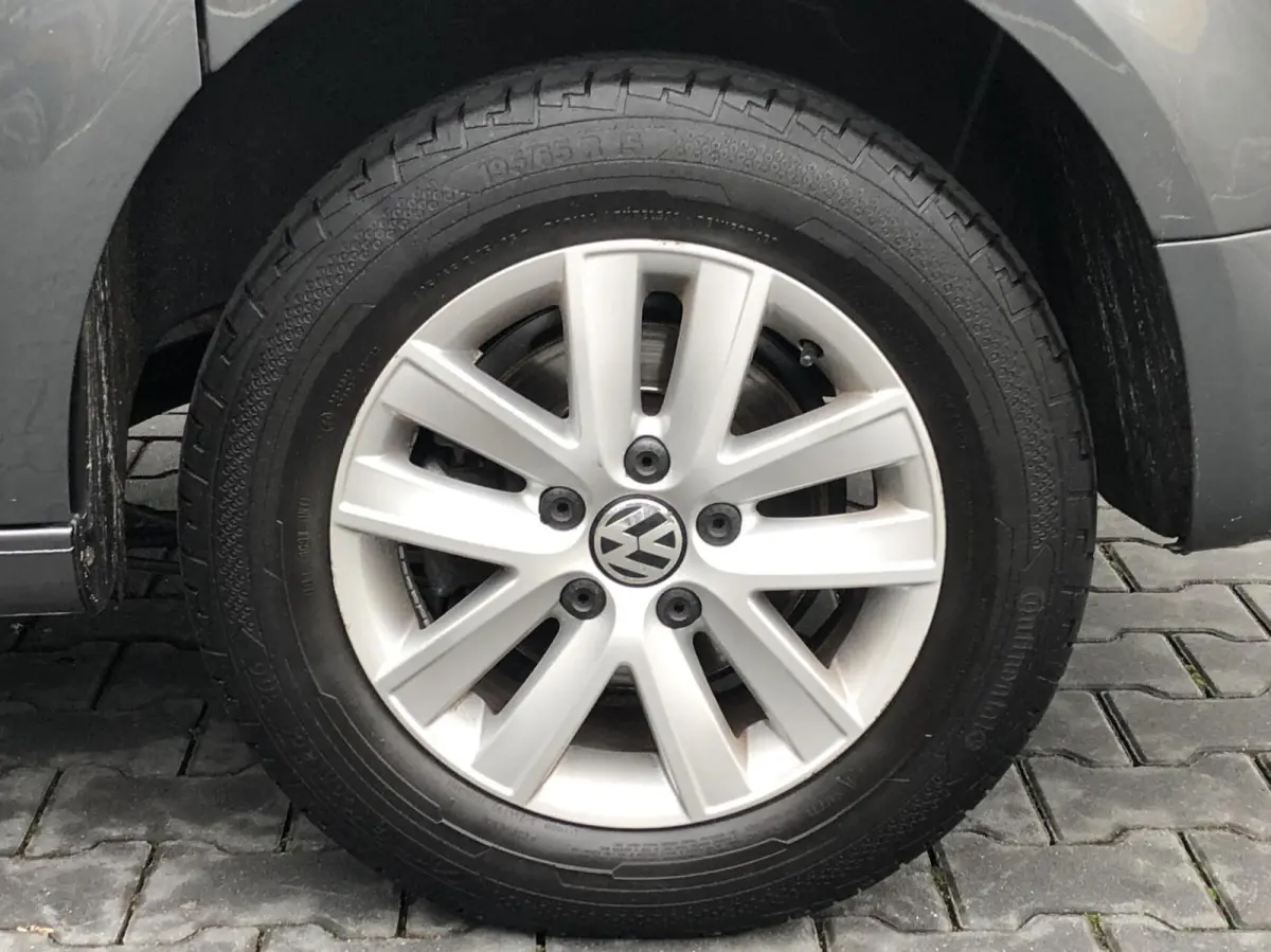 1.0 TSI Comfortline, AIRCO, CRUISE, 5 PERSOONS, LM VELGEN, PDC, DAB+, LEER