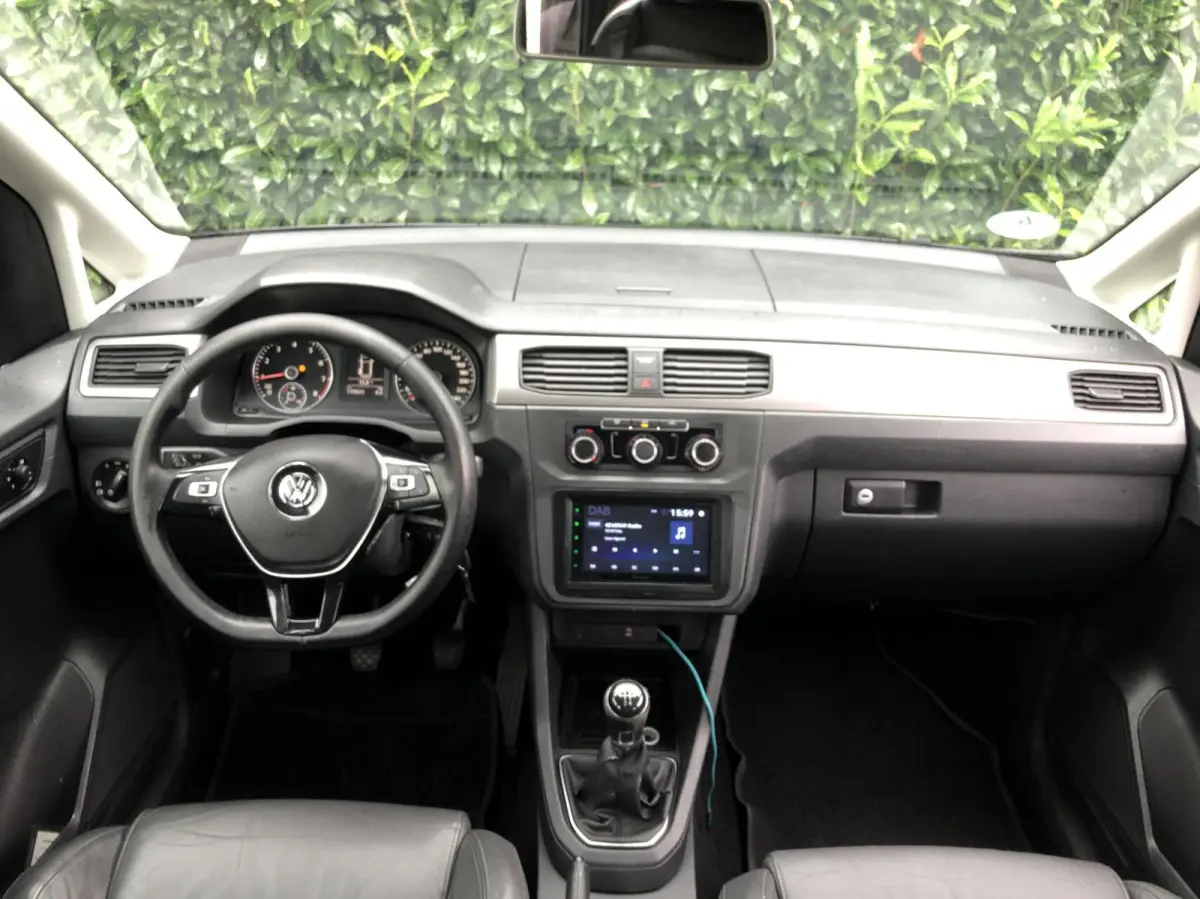 1.0 TSI Comfortline, AIRCO, CRUISE, 5 PERSOONS, LM VELGEN, PDC, DAB+, LEER
