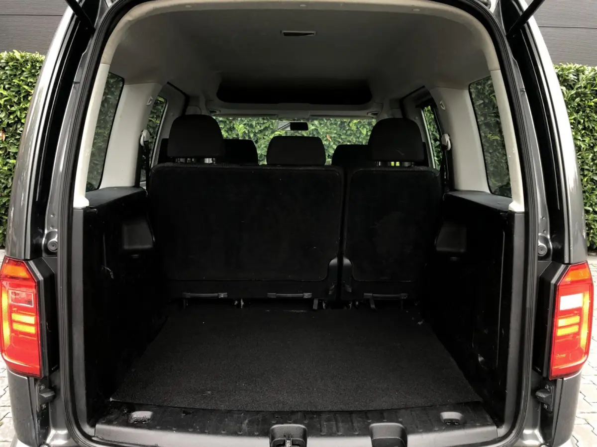 1.0 TSI Comfortline, AIRCO, CRUISE, 5 PERSOONS, LM VELGEN, PDC, DAB+, LEER
