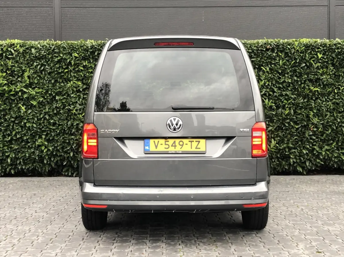 1.0 TSI Comfortline, AIRCO, CRUISE, 5 PERSOONS, LM VELGEN, PDC, DAB+, LEER