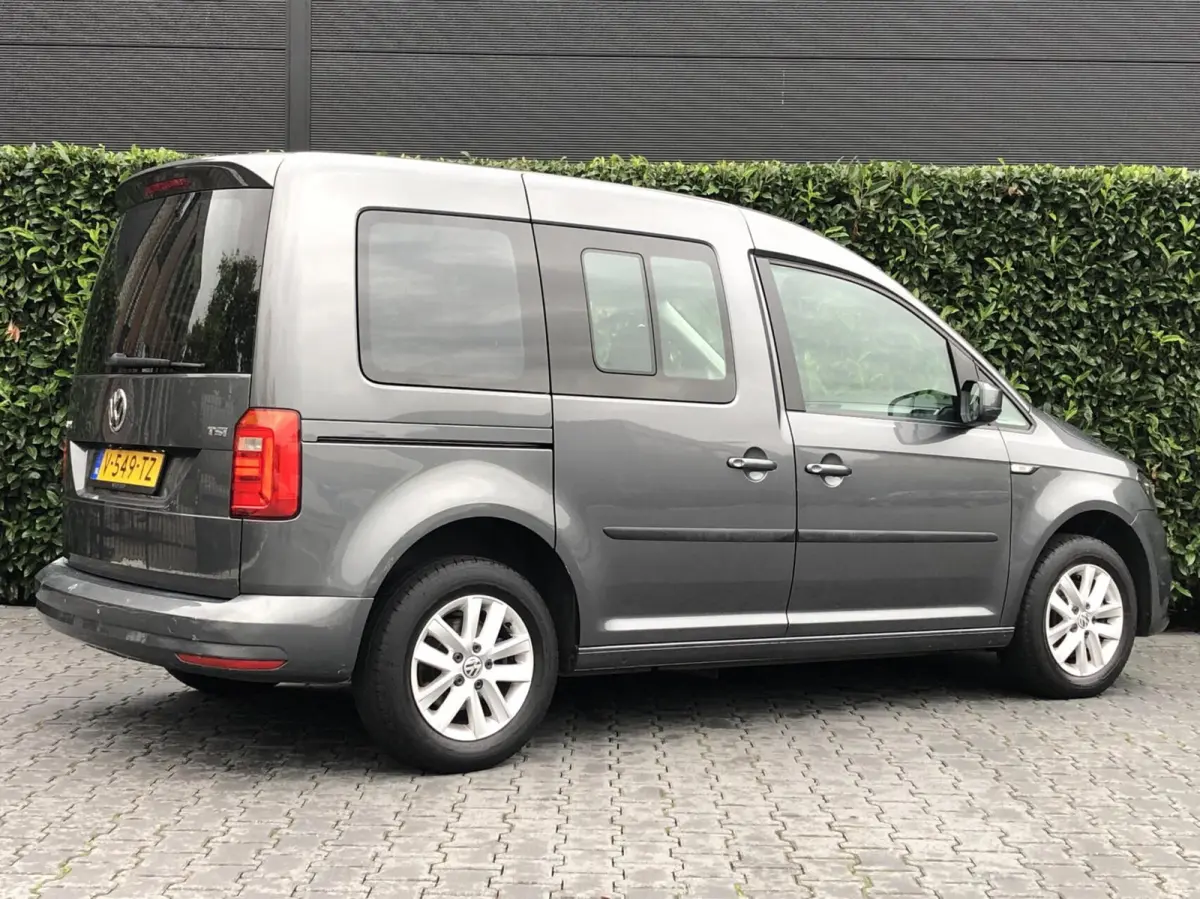 1.0 TSI Comfortline, AIRCO, CRUISE, 5 PERSOONS, LM VELGEN, PDC, DAB+, LEER