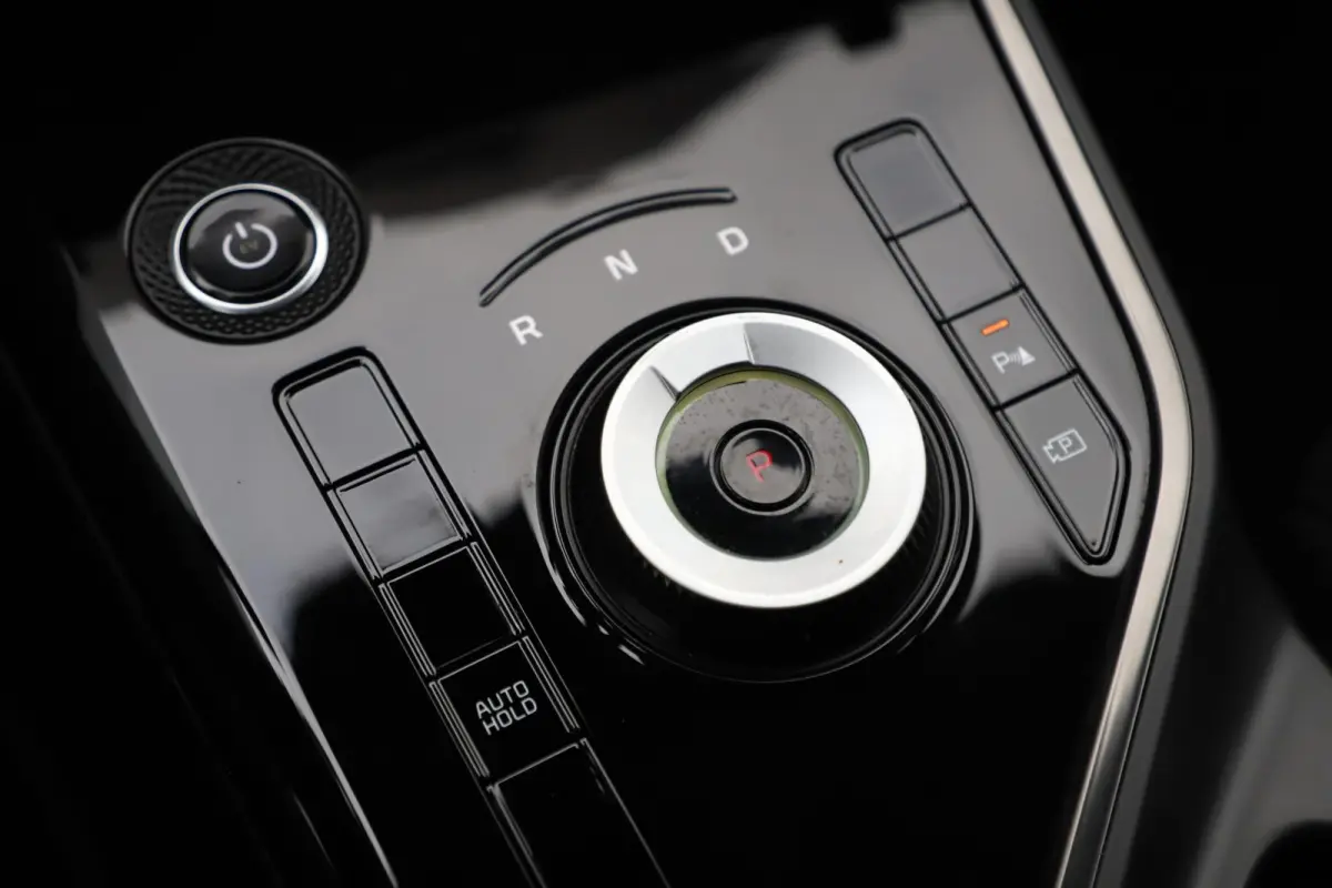 DynamicLine 64.8 kWh Trekhaak Navigatie Achteruitrijcamera LMV