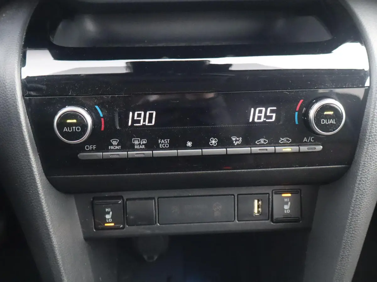 1.5 Hybrid 116pk Executive | Trekhaak | Head-up | Apple Carplay/Android Auto