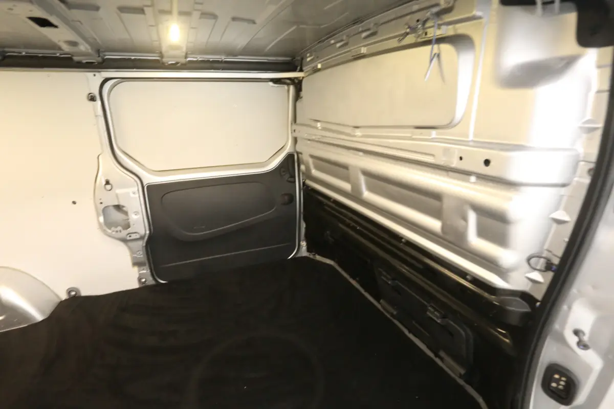 2.0 EcoJet 145PK L2H1 | Automaat | Clima | Camera | Cruise | 3 Zits | 2xSchuifdeur | Trekhaak | Navi | Parkeersens.