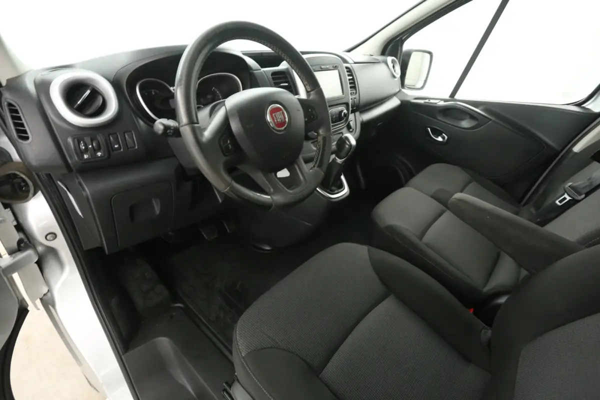 2.0 EcoJet 145PK L2H1 | Automaat | Clima | Camera | Cruise | 3 Zits | 2xSchuifdeur | Trekhaak | Navi | Parkeersens.