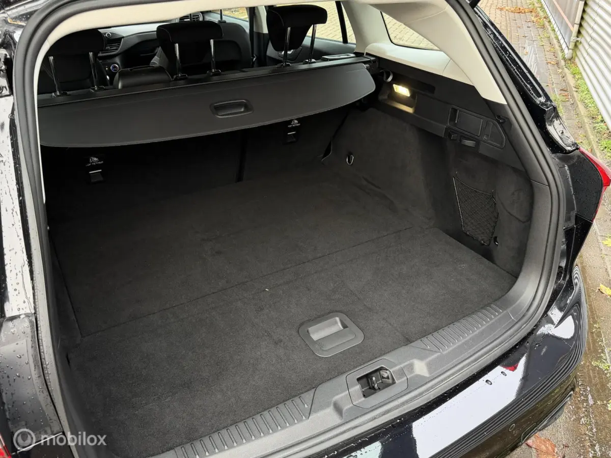 1.0 EcoBoost Connected | Airco | PDC V+A | Navi | Cruise |
