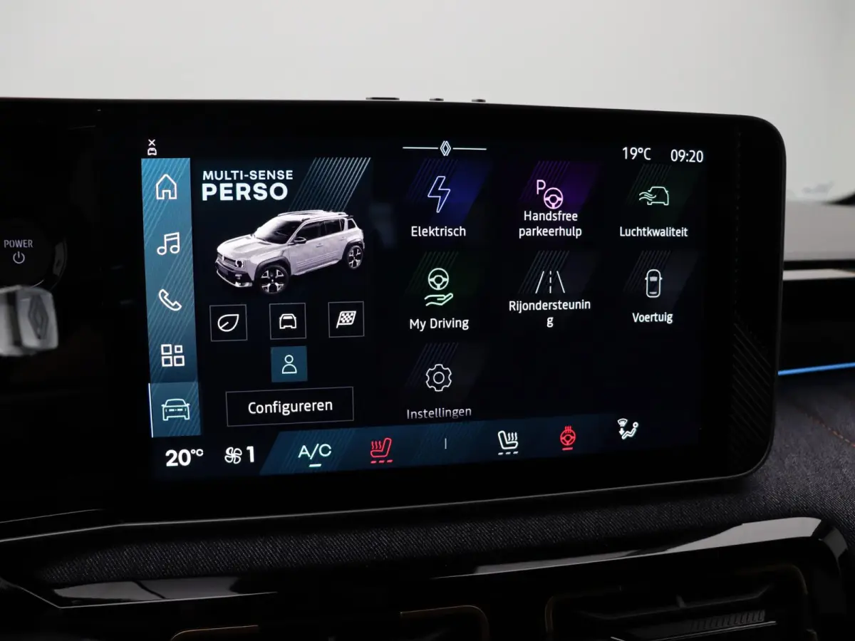 comfort range techno 52 kWh | Vijf jaar garantie | Stoel- en stuurwielverwarming | Vehicle-to-grid | Apple Carplay & Android Auto | Achteruitrijcamera | Warmtepomp |