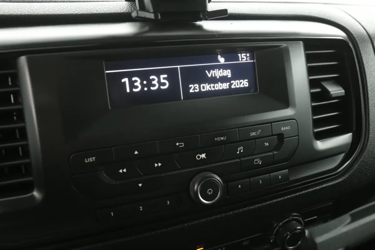 CDTI L2H1 | Airco | Cruise | 3 Zits | Trekhaak | Parkeersens. | Kasten