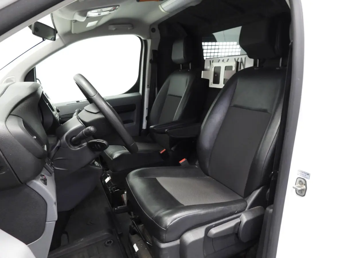 1.6 BlueHDI 95 Club M AIRCO/BLUETOOTH/PDC/SCHUIFDEUR!